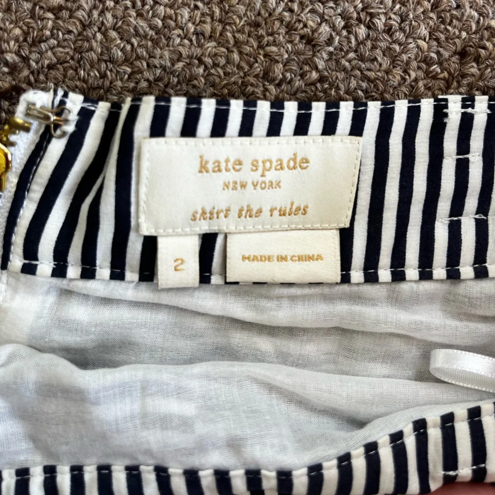Kate Spade 'Skirt the Rules' Navy-White‎ Striped Floral Eyelet Size 2 / XS